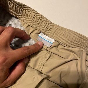 Columbia PFG Shorts Sz. L
